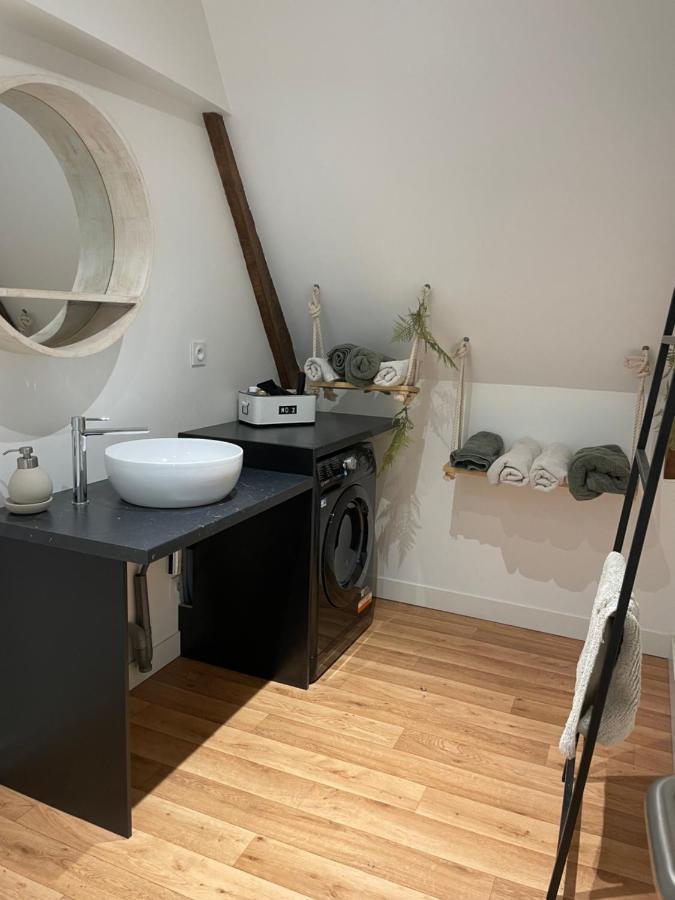 A Stylish Apartment In The Centre Of Town Montreuil  Bagian luar foto